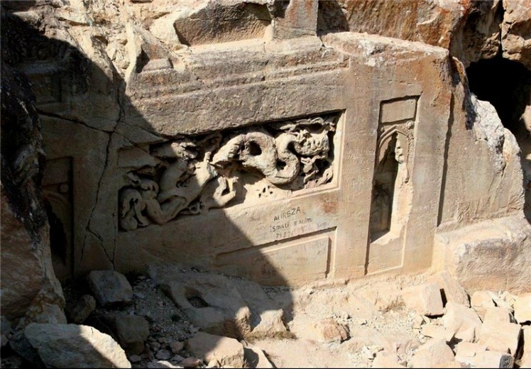 در مورد داش کسن زنجان بیشتر بدانید.